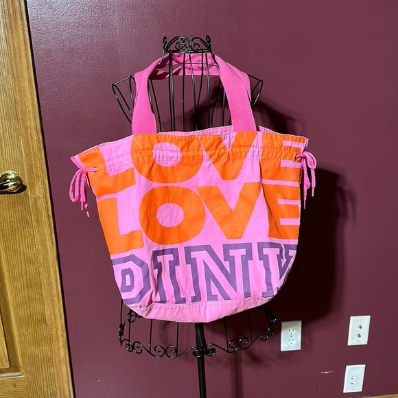 PINK Victoria's Secret Handbags - Pink Victoria’s secret’s tote​​